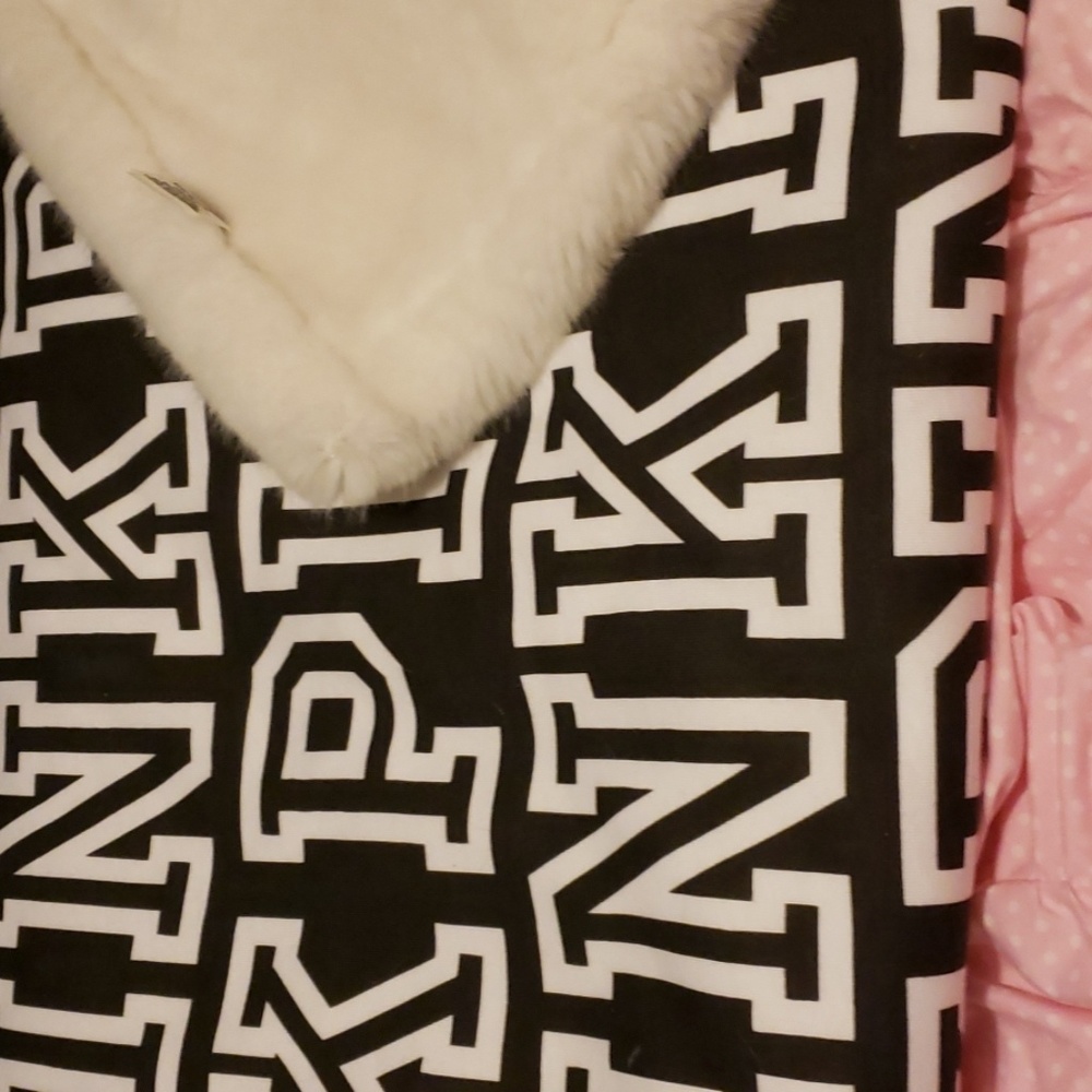 My new pink blanket